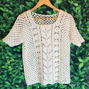 Crotchet style short sleeve white trendy see through top